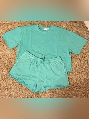 Women’s Boutique Aqua Matching Set